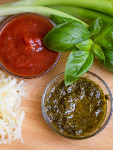 Ingredients for Pizza Pull-Aparts