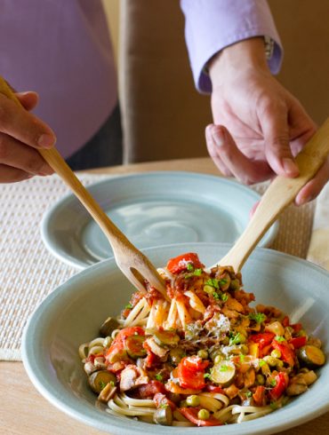 veggie cacciatore being plated